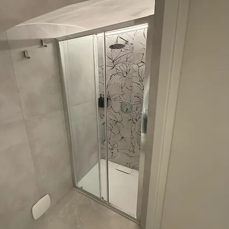 Thangima Guest house 3*