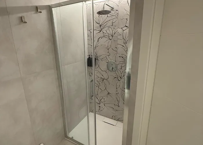 Thangima Guest house 3*