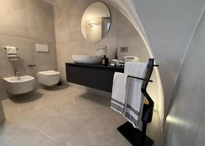 Thangima Guest house 3*